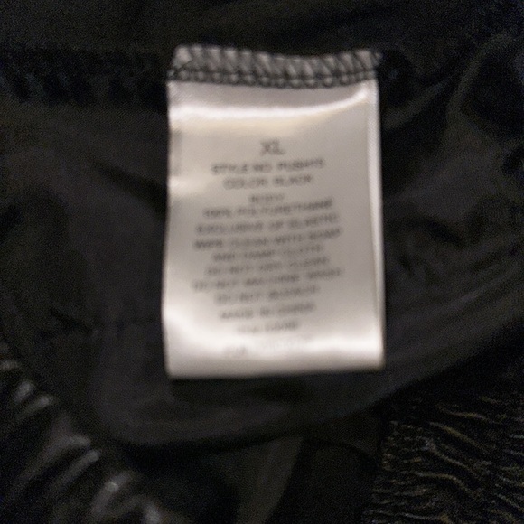 CI Sono Pleather shorts NWT - Picture 5 of 5